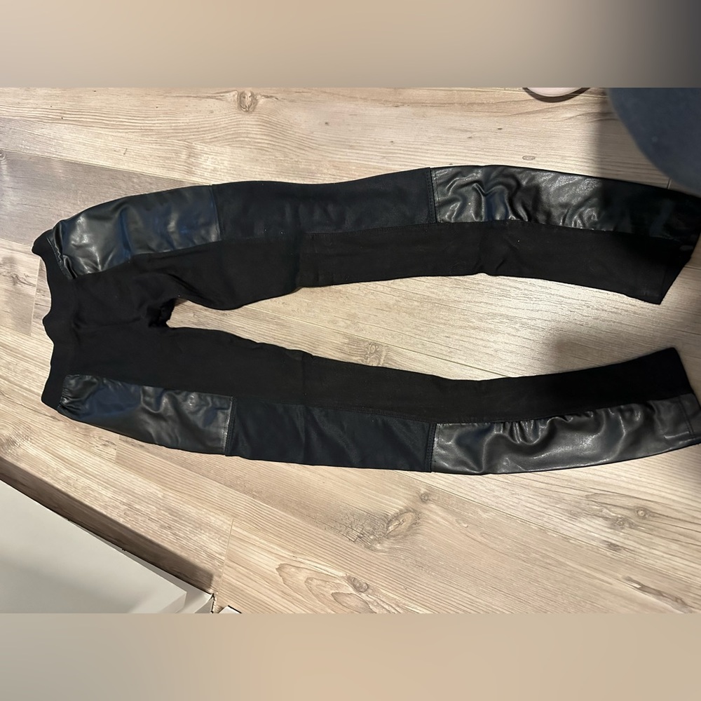 Faux leather leggings